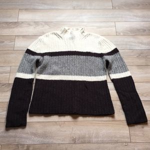 New York &Company High Neck Sweater 🖤